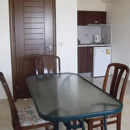 Calypso Luxury Lägenhetshotell