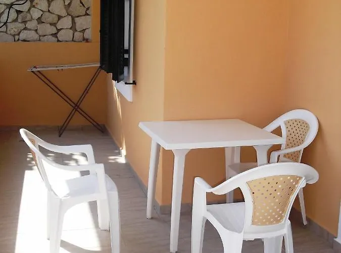 Calypso Luxury Aparthotel